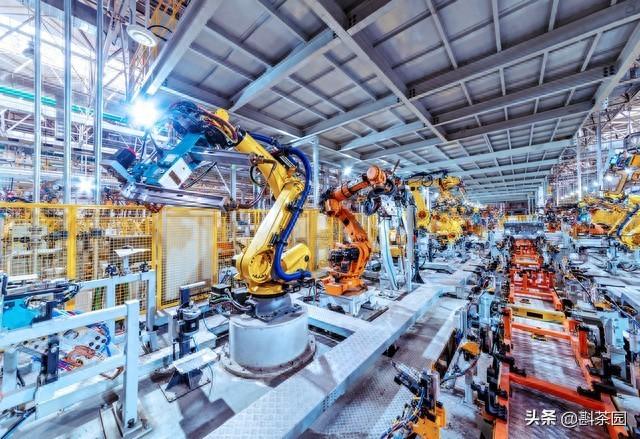 智能制造：最魔幻的不是技术的突破，而是整个民族气质的蜕变