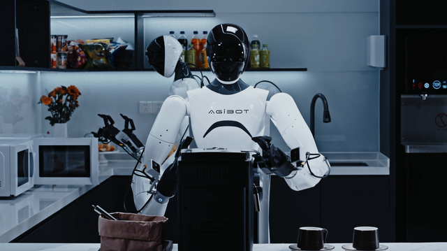 AI与硬件不可偏废，智元称不做大模型的机器人公司没有未来