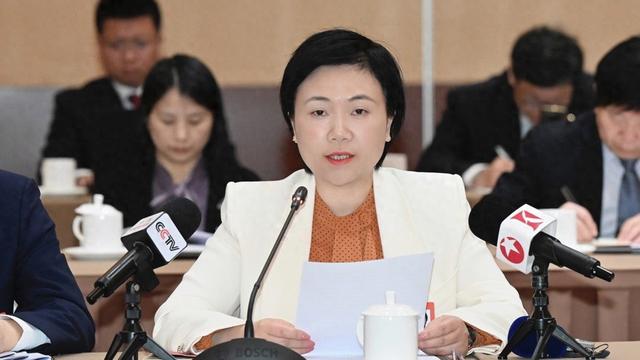 刘懿艳代表：“自动驾驶”不是 “智能驾驶”，法律责任从驾驶者转向车辆企业