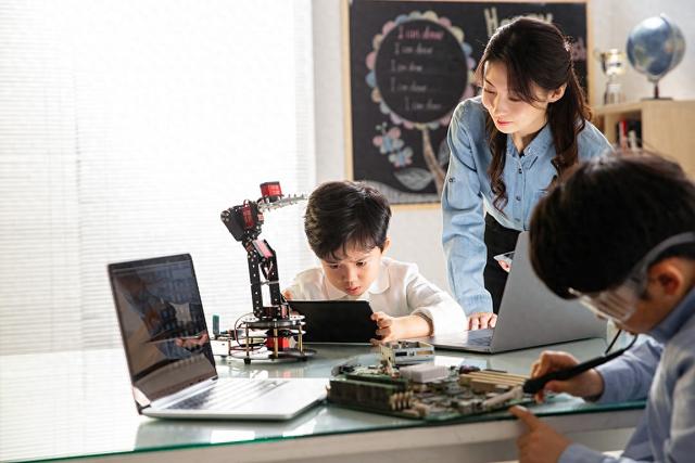 中国AI人才培养，从精英化走向大众化