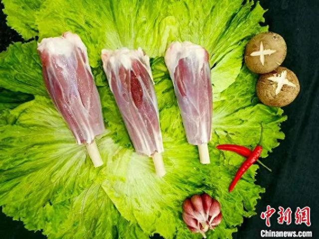食在东乡：手抓羊肉的“老食谱”与“新账本”